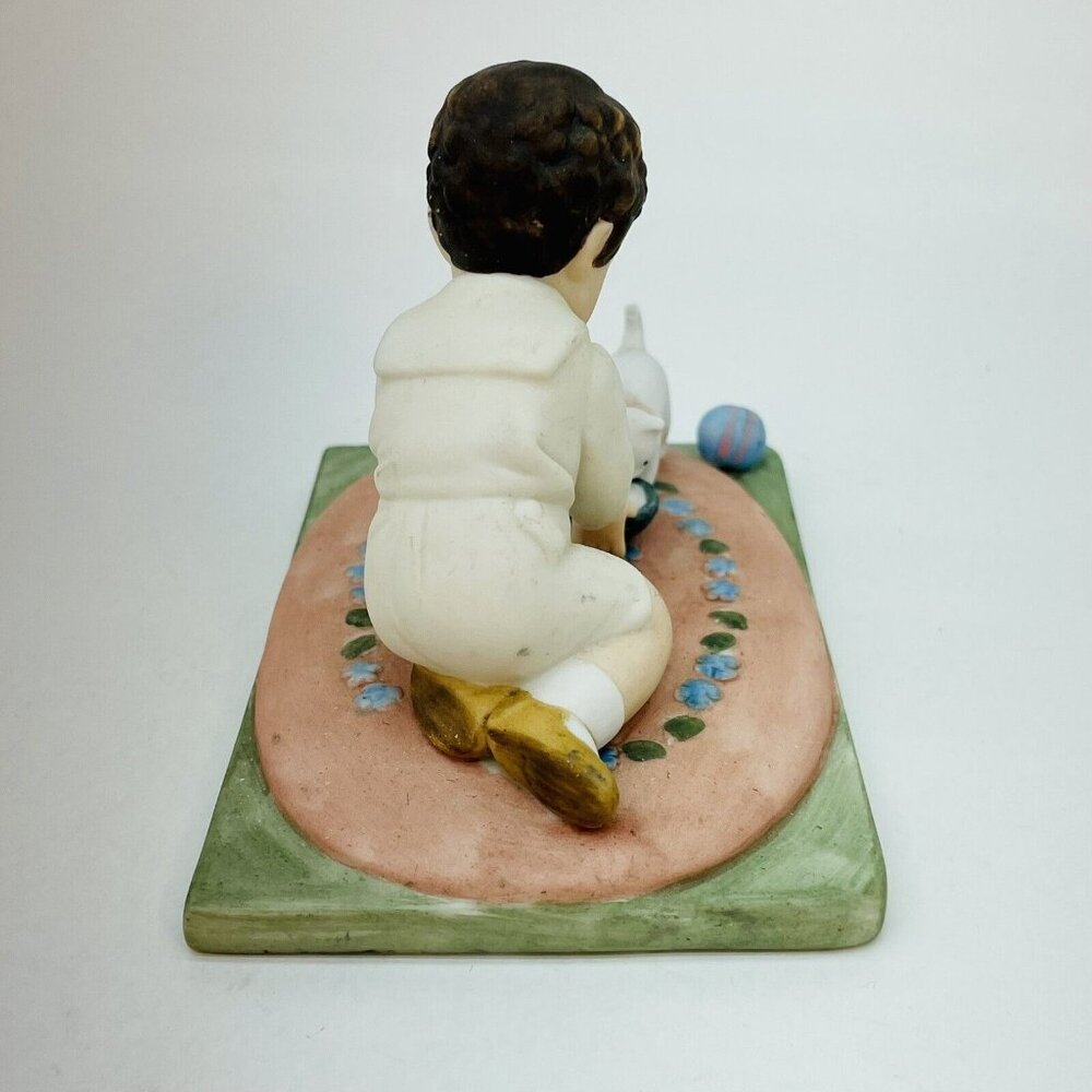 Vintage Porcelain Figurine Boy Feeding Cat Bessie Pease Gutmann 1985 Taiwan - Picture 6 of 12